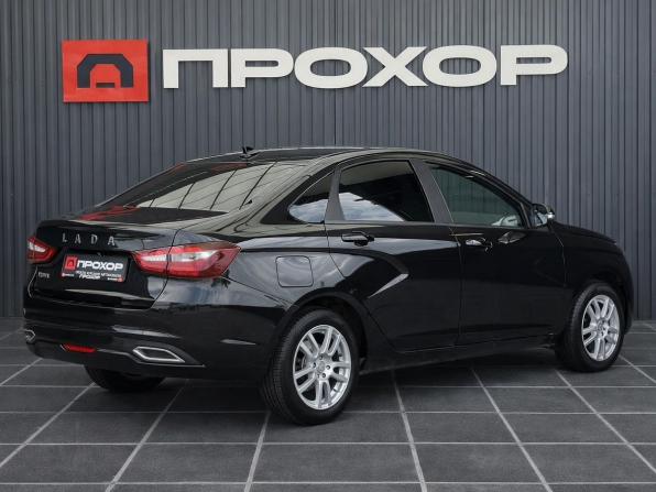 Lada (ВАЗ) Vesta I Рестайлинг (NG) с пробегом 2024 года, цена 1 277 000 рублей, 28000 км, седан, Автокод Объявления