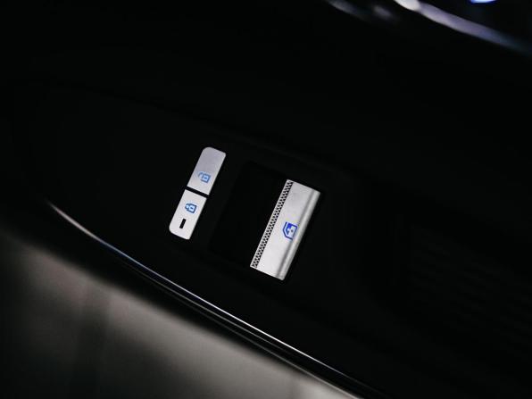 Genesis GV70 I с пробегом 2021 года, цена 5 750 000 рублей, 20471 км, внедорожник, Автокод Объявления