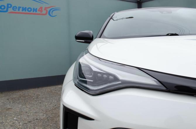 Toyota C-HR I Рестайлинг с пробегом 2020 года, цена 1 670 000 рублей, 58000 км, внедорожник, Автокод Объявления