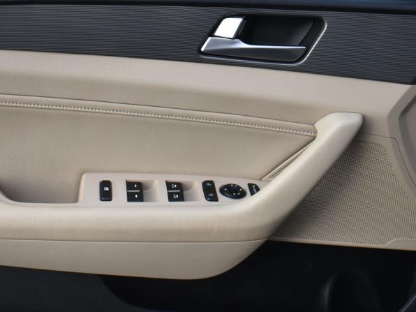 Hyundai Sonata VII (LF) Рестайлинг с пробегом 2019 года, цена 1 899 000 рублей, 81840 км, седан, Автокод Объявления