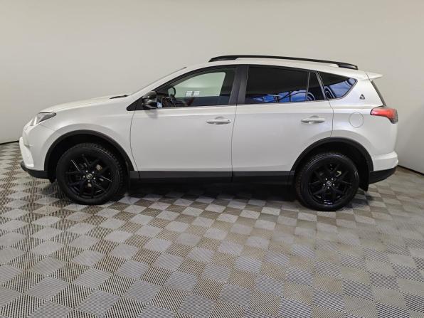 Toyota RAV4 IV (XA40) Рестайлинг с пробегом 2019 года, цена 2 799 000 рублей, 130001 км, внедорожник, Автокод Объявления