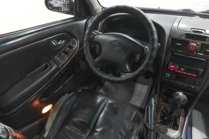 Nissan Maxima V (A33) с пробегом 2001 года, цена 249 000 рублей, 310000 км, седан, Автокод Объявления