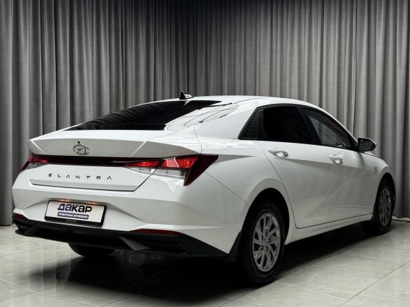 Hyundai Elantra VII (CN7) с пробегом 2022 года, цена 2 049 000 рублей, 56000 км, седан, Автокод Объявления