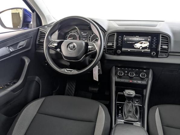 Skoda Karoq I с пробегом 2021 года, цена 2 415 000 рублей, 47430 км, внедорожник, Автокод Объявления