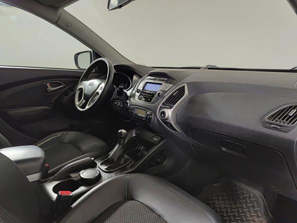 Hyundai ix35 I с пробегом 2012 года, цена 1 350 000 рублей, 98068 км, внедорожник, Автокод Объявления