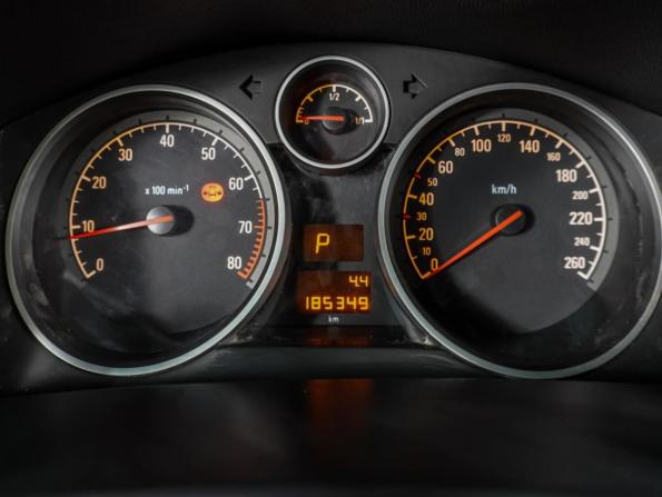 Opel Astra H Рестайлинг с пробегом 2011 года, цена 649 000 рублей, 185349 км, хэтчбек, Автокод Объявления