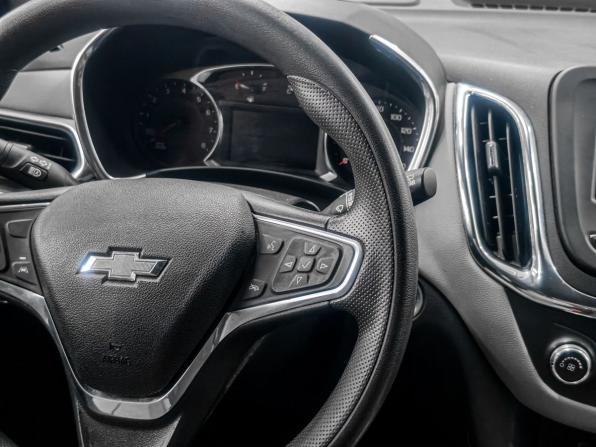 Chevrolet Equinox III Рестайлинг с пробегом 2022 года, цена 2 749 900 рублей, 113830 км, внедорожник, Автокод Объявления