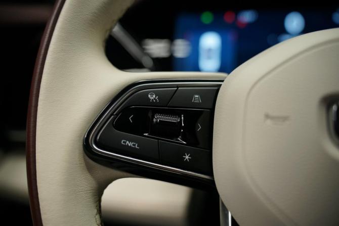 Geely Monjaro I с пробегом 2023 года, цена 3 290 000 рублей, 59936 км, внедорожник, Автокод Объявления