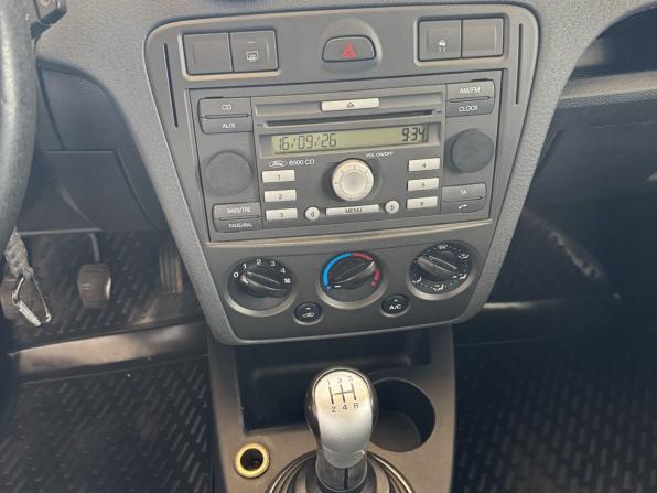 Ford Fusion I Рестайлинг с пробегом 2006 года, цена 419 000 рублей, 243465 км, хэтчбек, Автокод Объявления