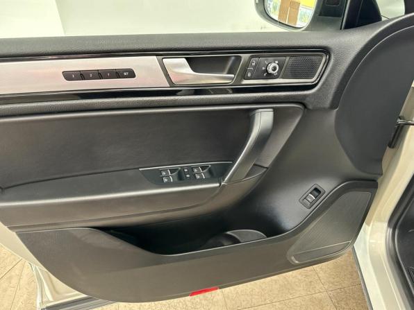Volkswagen Touareg II с пробегом 2013 года, цена 2 150 000 рублей, 127585 км, внедорожник, Автокод Объявления
