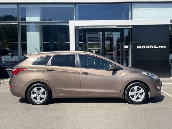 Hyundai i30 II с пробегом 2013 года, цена 719 000 рублей, 424876 км, универсал, Автокод Объявления