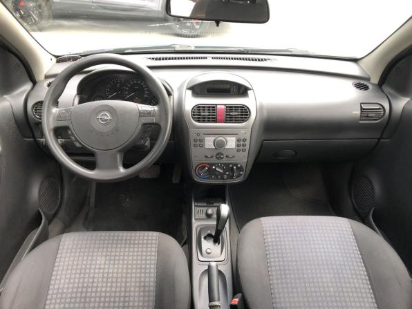 Opel Corsa C Рестайлинг с пробегом 2004 года, цена 244 500 рублей, 233441 км, хэтчбек, Автокод Объявления