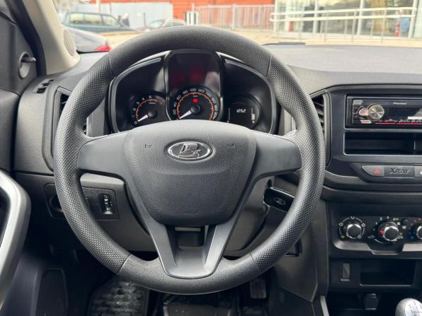Lada (ВАЗ) XRAY I с пробегом 2019 года, цена 950 000 рублей, 40000 км, хэтчбек, Автокод Объявления