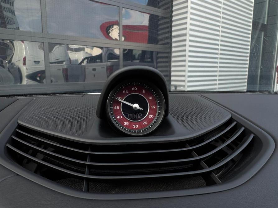 Porsche Taycan I Иркутск  - изображение 21