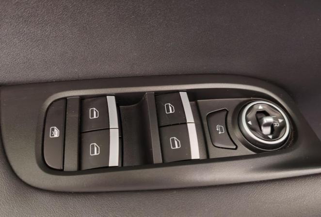 Chery Tiggo 7 Pro Max I Рестайлинг с пробегом 2024 года, цена 1 890 000 рублей, 42450 км, внедорожник, Автокод Объявления