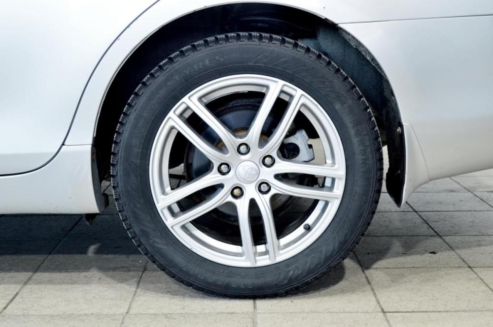 Toyota Camry VI (XV40) Рестайлинг Сургут  - изображение 23