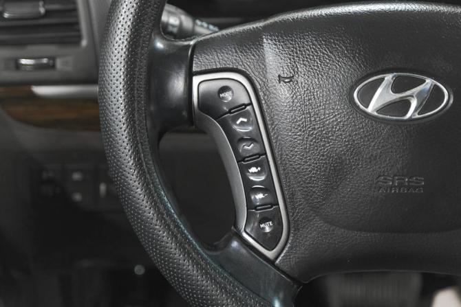 Hyundai Santa Fe II Рестайлинг с пробегом 2011 года, цена 1 329 000 рублей, 249755 км, внедорожник, Автокод Объявления