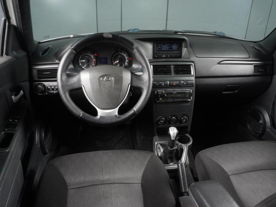 Lada (ВАЗ) Priora I Рестайлинг Минеральные Воды  - изображение 6