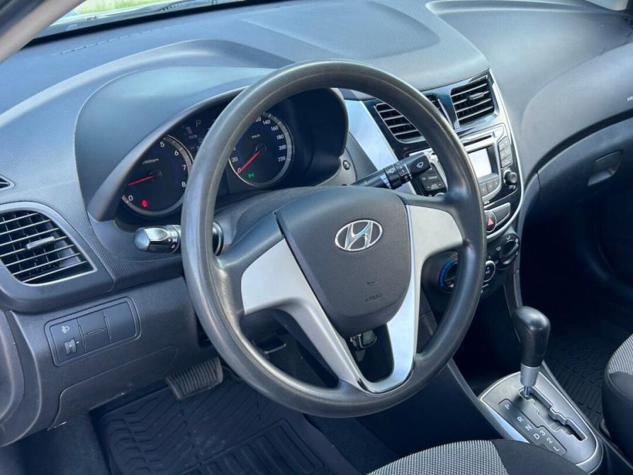 Hyundai Solaris I Энгельс  - изображение 9