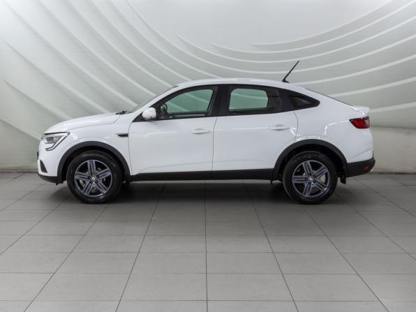 Renault Arkana I с пробегом 2021 года, цена 1 348 000 рублей, 37998 км, внедорожник, Автокод Объявления