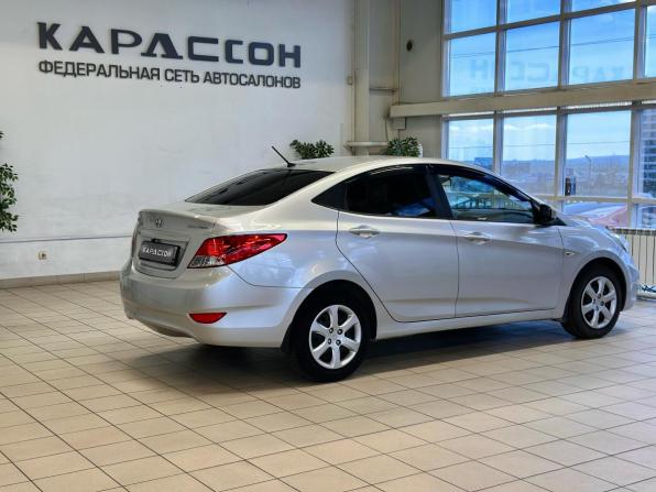 Hyundai Solaris I с пробегом 2011 года, цена 799 000 рублей, 111709 км, седан, Автокод Объявления