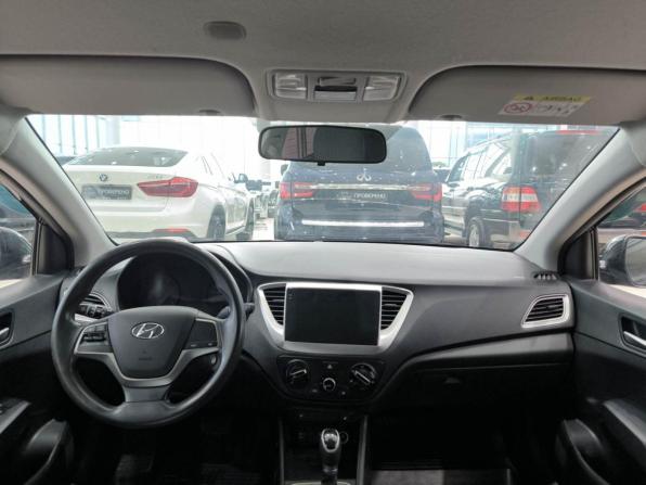 Hyundai Solaris II с пробегом 2019 года, цена 1 350 000 рублей, 86377 км, седан, Автокод Объявления
