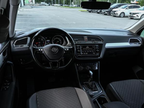 Volkswagen Tiguan II с пробегом 2017 года, цена 2 299 000 рублей, 184196 км, внедорожник, Автокод Объявления