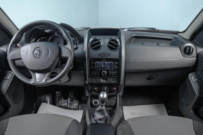 Renault Duster I Рестайлинг с пробегом 2018 года, цена 1 529 000 рублей, 54000 км, внедорожник, Автокод Объявления