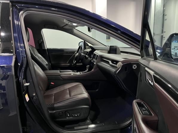 Lexus RX IV с пробегом 2017 года, цена 3 140 000 рублей, 179442 км, внедорожник, Автокод Объявления