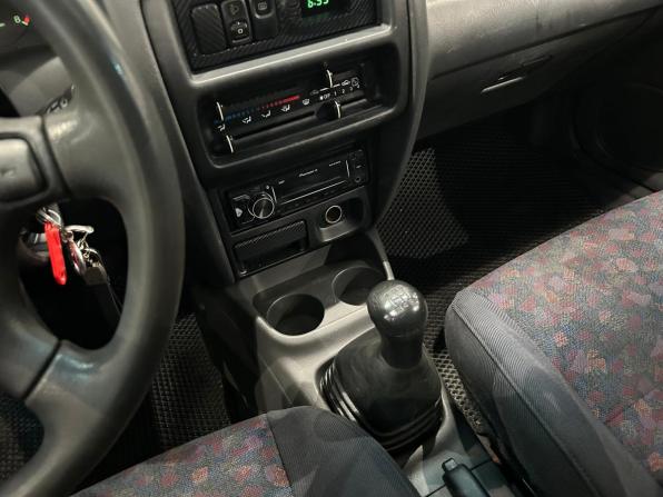 Mazda 323 V (BA) с пробегом 1996 года, цена 179 000 рублей, 349986 км, седан, Автокод Объявления