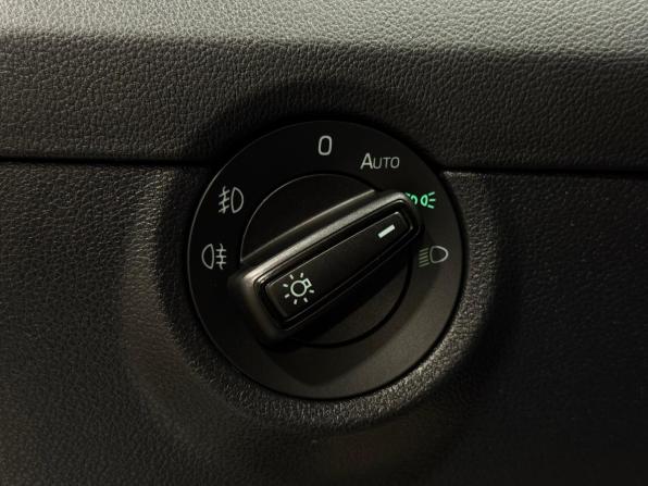 Skoda Octavia III (A7) Рестайлинг с пробегом 2019 года, цена 1 999 000 рублей, 59200 км, лифтбек, Автокод Объявления