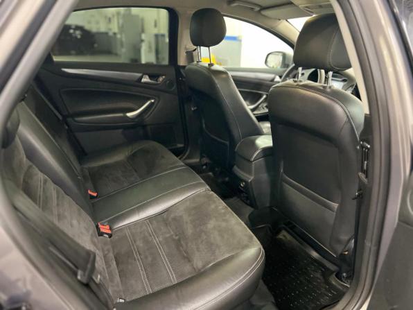 Ford Mondeo IV Рестайлинг с пробегом 2011 года, цена 620 000 рублей, 318000 км, седан, Автокод Объявления