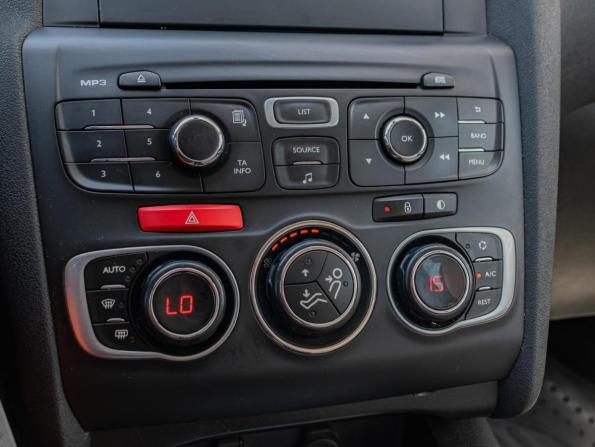 Citroen C4 II с пробегом 2013 года, цена 595 000 рублей, 157423 км, хэтчбек, Автокод Объявления