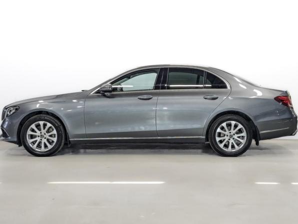 Mercedes-Benz E-Класс V (W213 S213 C238) с пробегом 2018 года, цена 3 490 000 рублей, 73606 км, седан, Автокод Объявления