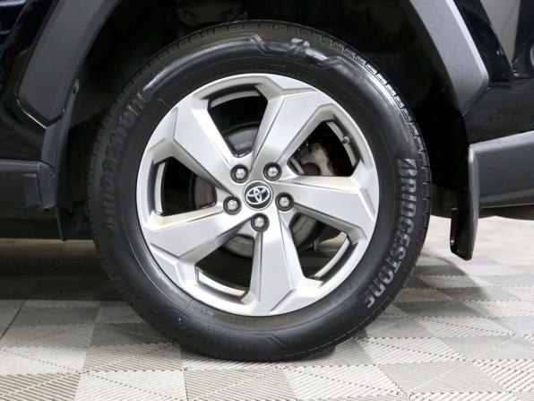 Toyota RAV4 V (XA50) с пробегом 2021 года, цена 3 195 000 рублей, 55155 км, внедорожник, Автокод Объявления