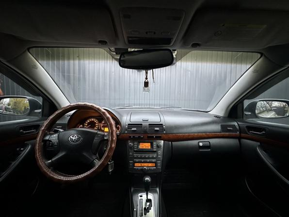 Toyota Avensis II Рестайлинг с пробегом 2008 года, цена 829 000 рублей, 228700 км, седан, Автокод Объявления