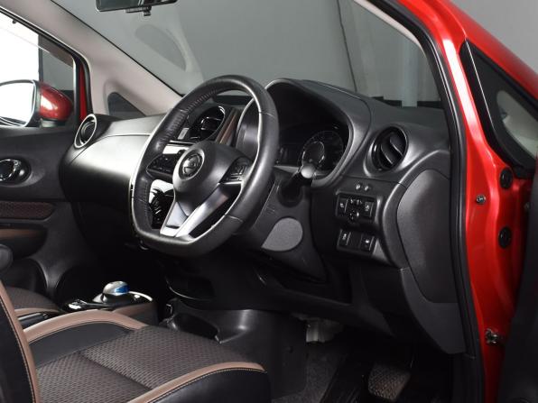 Nissan Note II Рестайлинг с пробегом 2017 года, цена 1 329 995 рублей, 89142 км, хэтчбек, Автокод Объявления