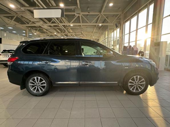 Nissan Pathfinder IV с пробегом 2015 года, цена 2 070 000 рублей, 52331 км, внедорожник, Автокод Объявления