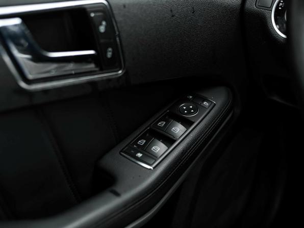 Mercedes-Benz E-Класс IV (W212 S212 C207) с пробегом 2010 года, цена 988 000 рублей, 360126 км, седан, Автокод Объявления