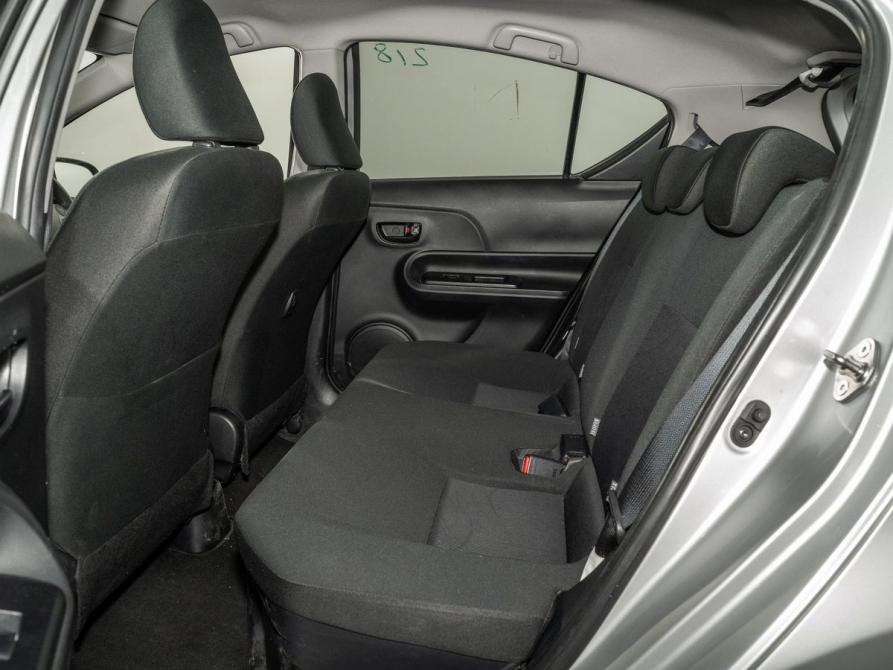 Toyota Aqua I Рестайлинг 2 Иркутск  - изображение 7