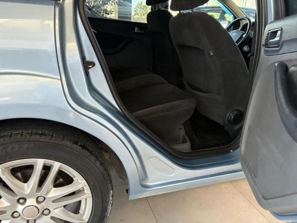 Ford Focus II с пробегом 2005 года, цена 495 000 рублей, 221000 км, седан, Автокод Объявления