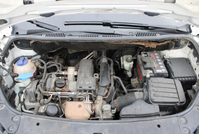 Volkswagen Caddy III Рестайлинг с пробегом 2012 года, цена 890 000 рублей, 169332 км, компактвэн, Автокод Объявления