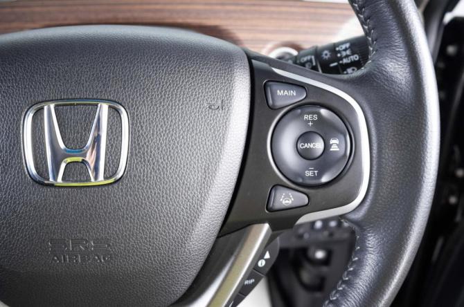 Honda Freed II Рестайлинг с пробегом 2022 года, цена 2 449 000 рублей, 42563 км, компактвэн, Автокод Объявления