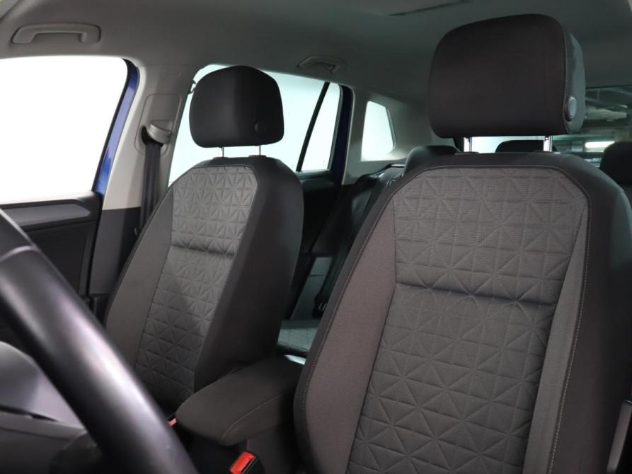 Volkswagen Tiguan II Рестайлинг Москва  - изображение 17