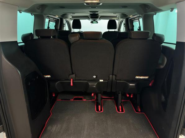 Ford Tourneo Custom I с пробегом 2013 года, цена 1 460 000 рублей, 286117 км, минивэн, Автокод Объявления