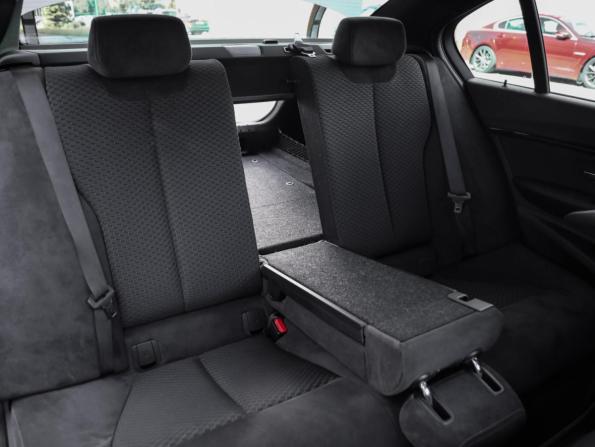 BMW 3 серии VI (F3x) Рестайлинг с пробегом 2016 года, цена 2 669 000 рублей, 119744 км, седан, Автокод Объявления