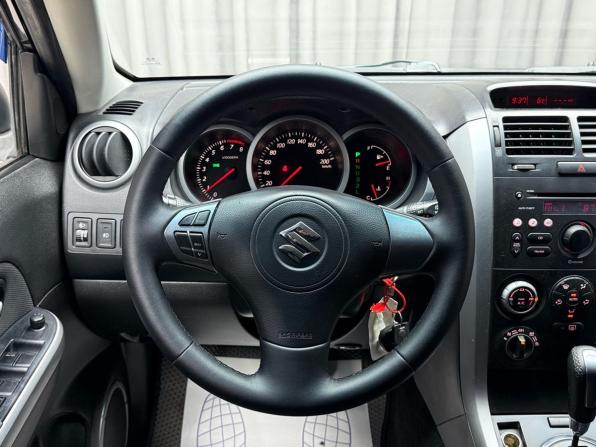 Suzuki Grand Vitara II с пробегом 2007 года, цена 1 049 000 рублей, 148655 км, внедорожник, Автокод Объявления
