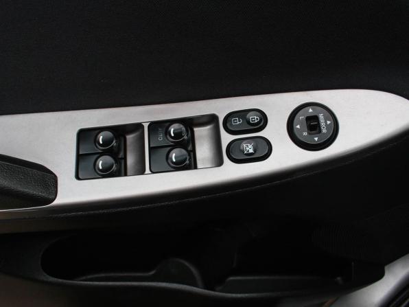 Hyundai Solaris I Рестайлинг с пробегом 2014 года, цена 916 000 рублей, 140550 км, седан, Автокод Объявления