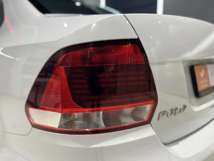 Volkswagen Polo V Рестайлинг Новосибирск  - изображение 9