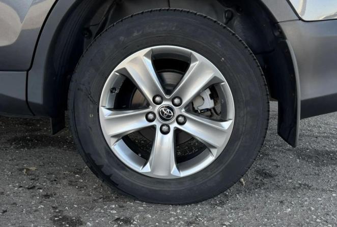 Toyota RAV4 IV (XA40) с пробегом 2015 года, цена 2 800 000 рублей, 24907 км, внедорожник, Автокод Объявления